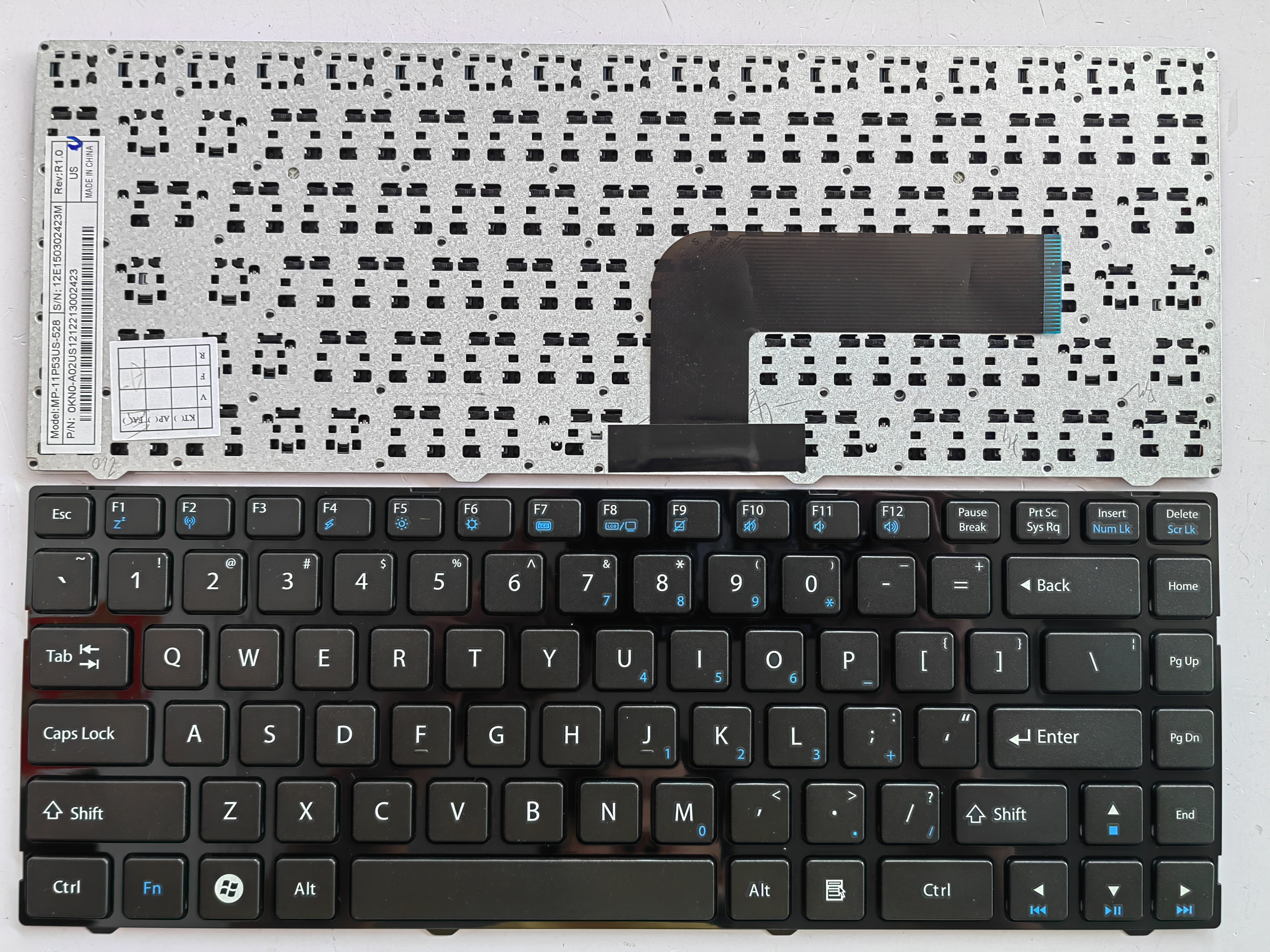 Picture of New Replacement Laptop Keyboard For CLEVO W740 BLACK FRAME BLACK US Layout